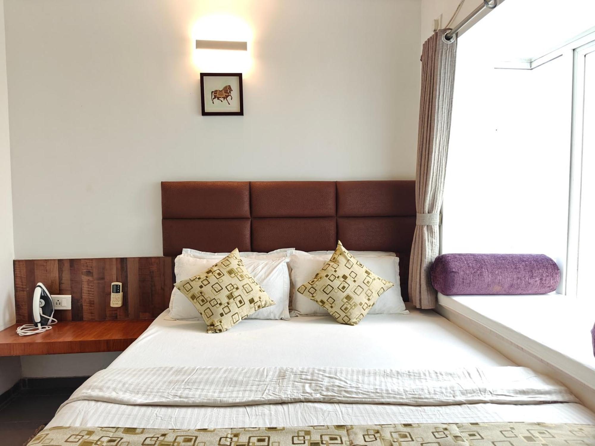 Chandralok Service Apartments Kolhapur Exterior foto