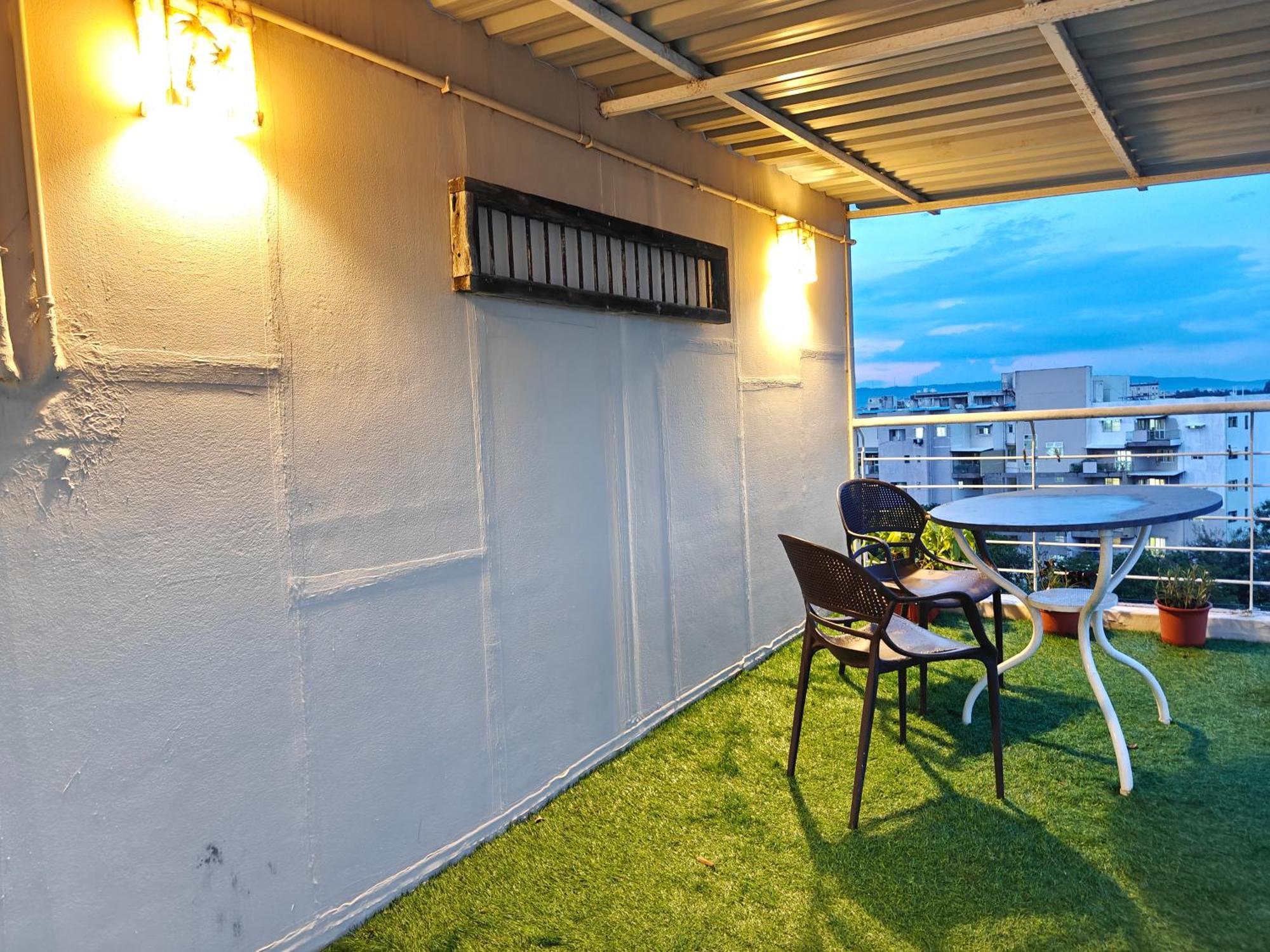 Chandralok Service Apartments Kolhapur Exterior foto