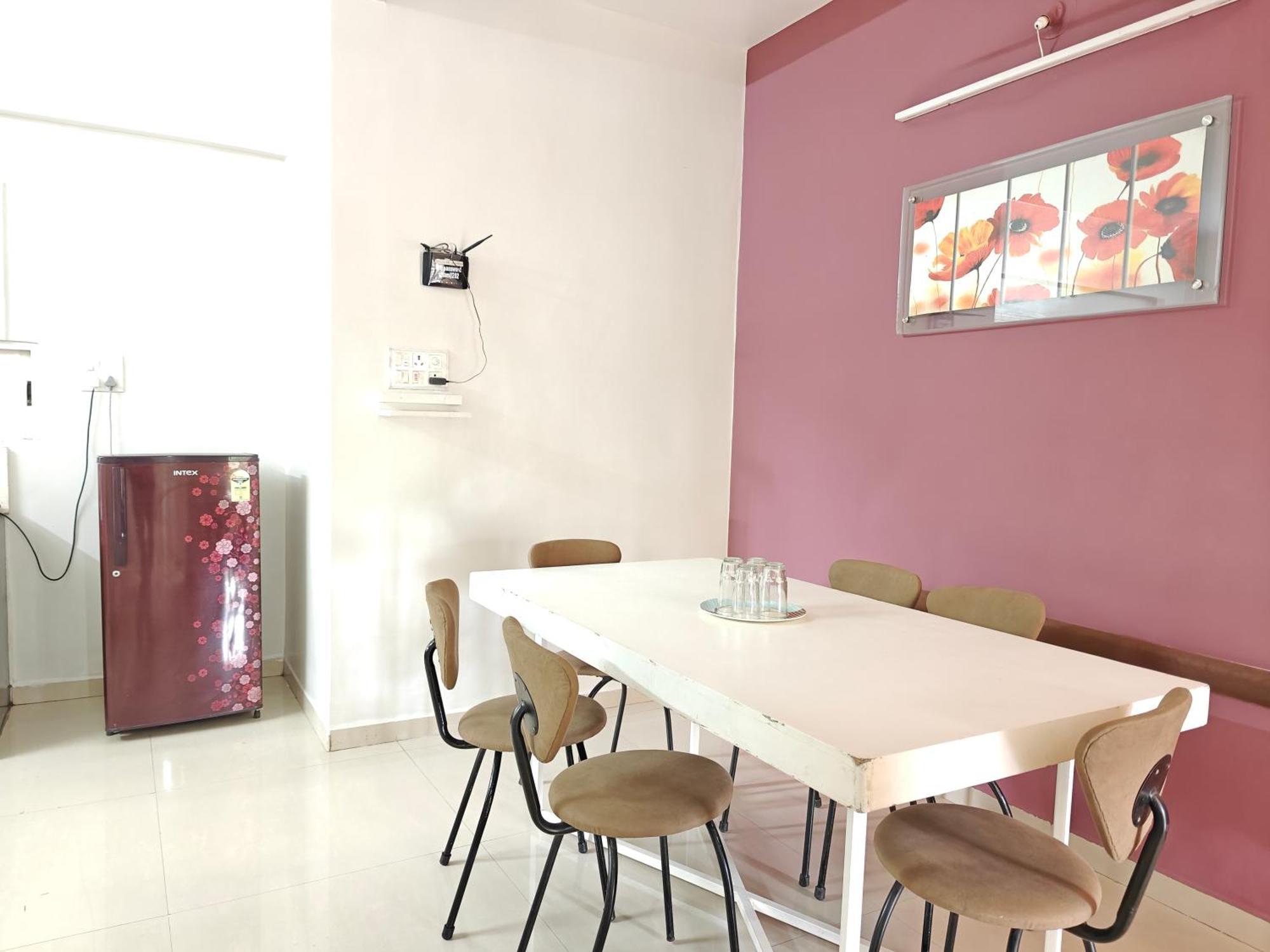 Chandralok Service Apartments Kolhapur Exterior foto
